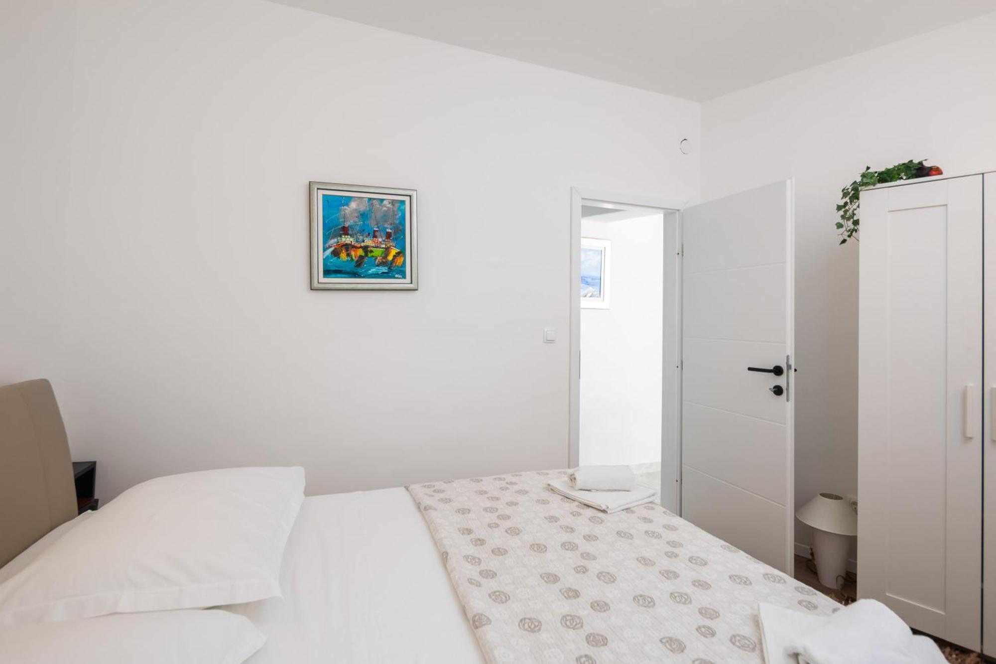Caleta Seaview Suites II - Pool & Jacuzzi Lokva Rogoznica Luaran gambar