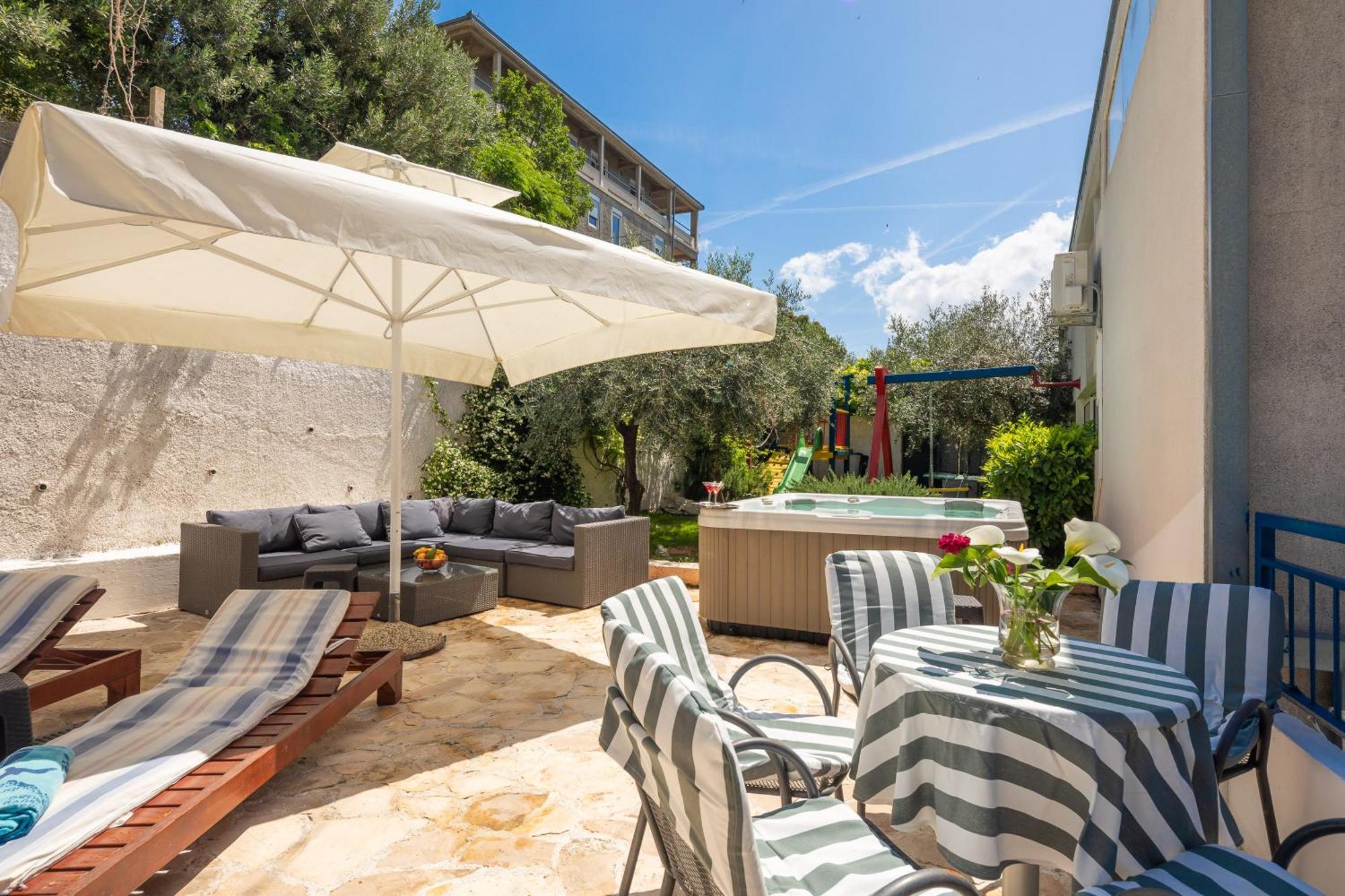 Caleta Seaview Suites II - Pool & Jacuzzi Lokva Rogoznica Luaran gambar